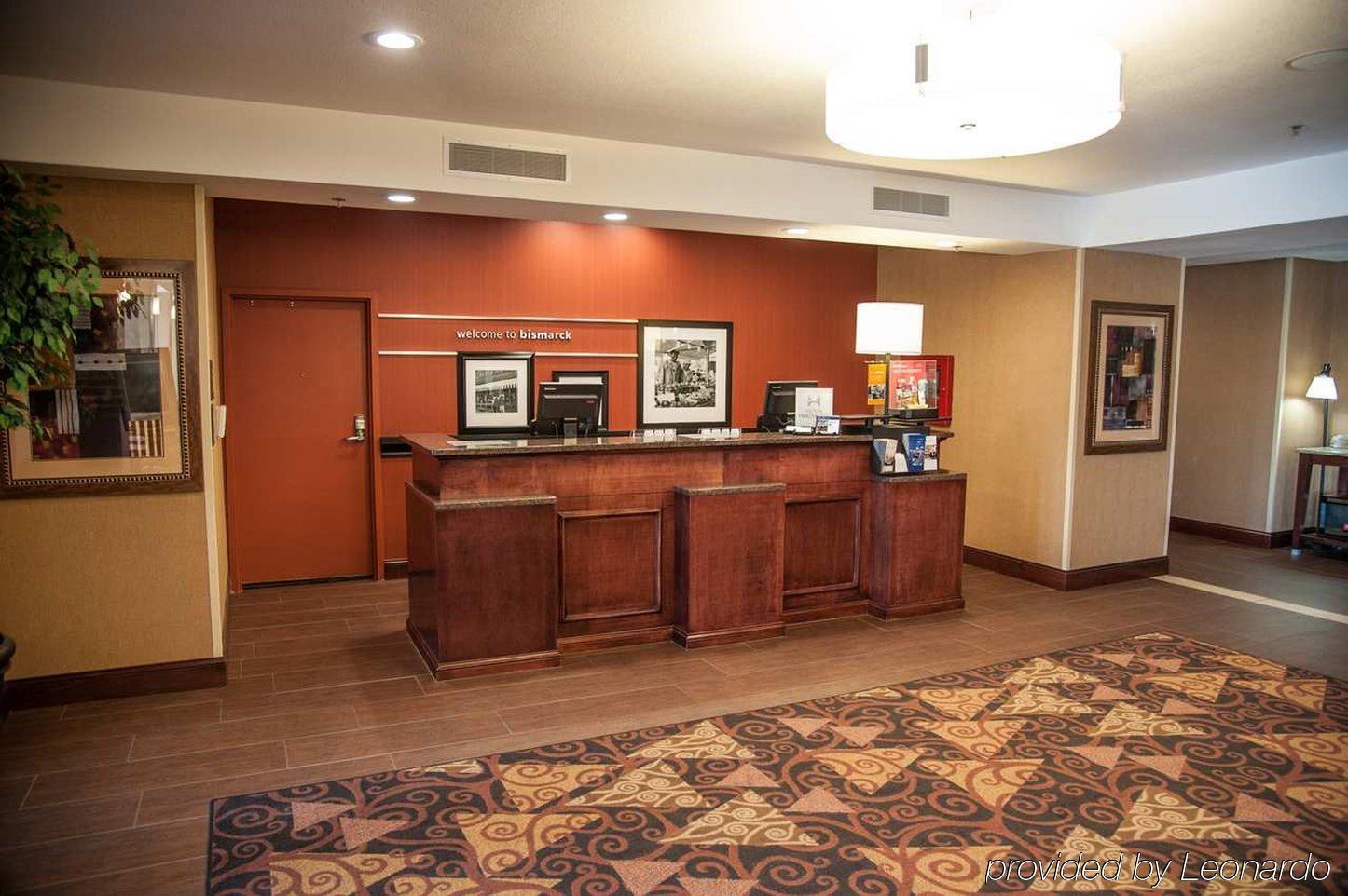 Hampton Inn Bismarck Exteriér fotografie