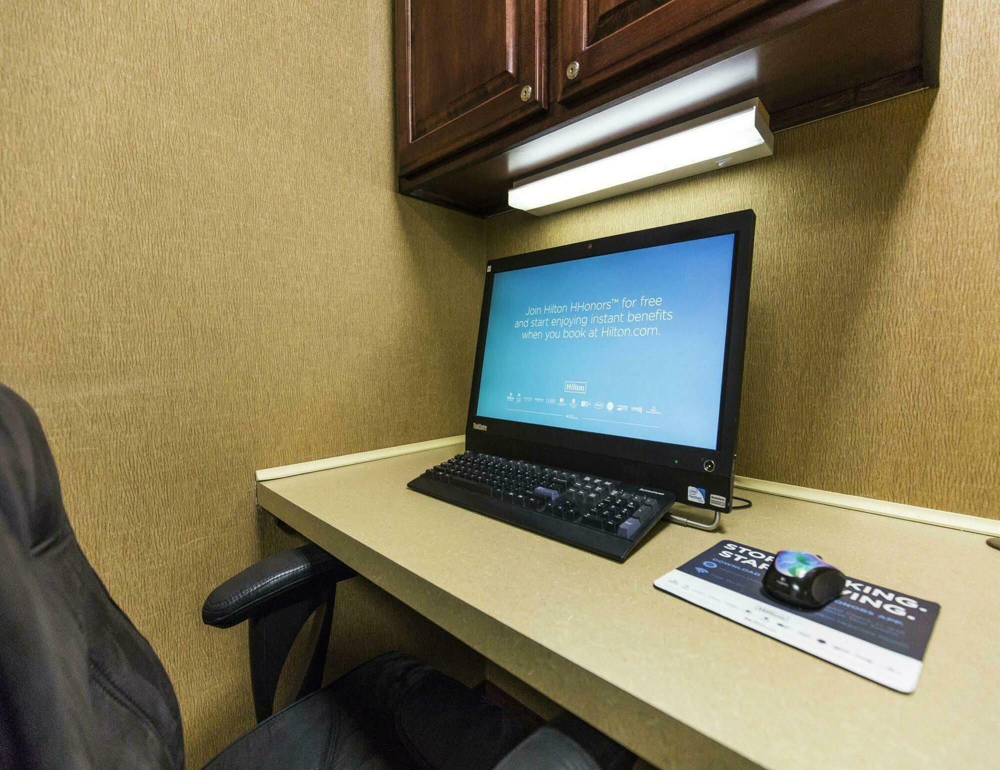 Hampton Inn Bismarck Exteriér fotografie